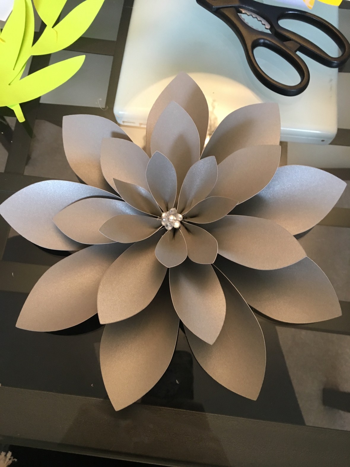 3B16C612-9260-4E82-8739-FE3E2952BE8E