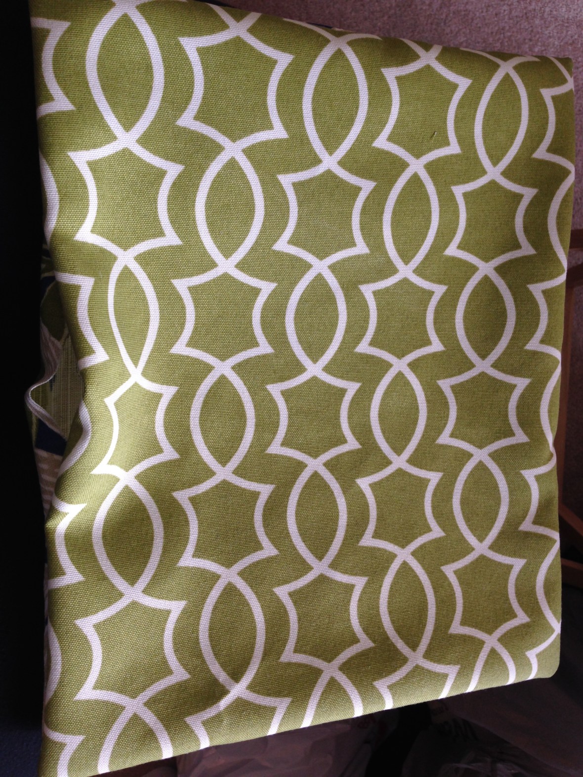 10867468-906C-4D2C-843C-8F6D17E1C304