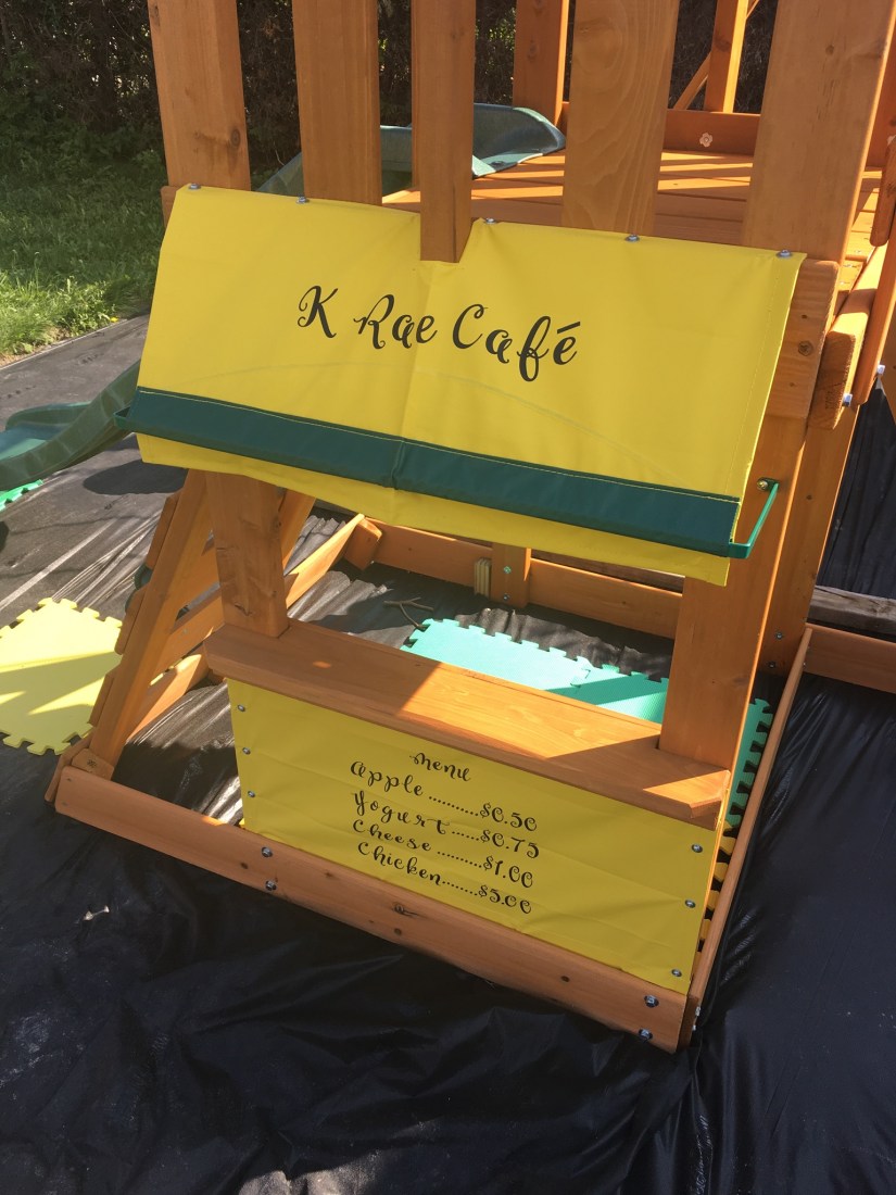 9EEB5BF0-4F04-4ED4-986E-E558A6A37EDC