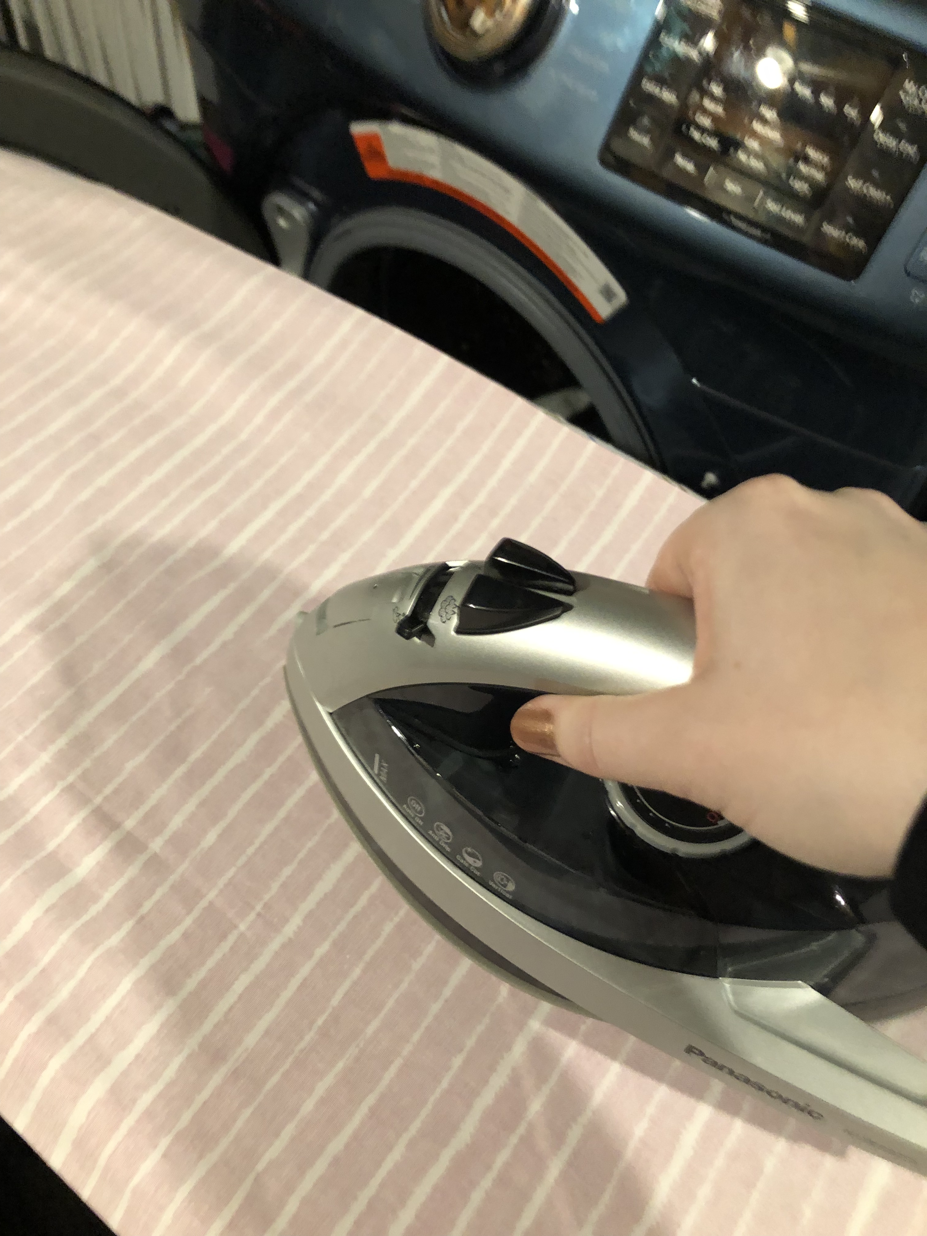 51FFC212-C4AE-484A-B428-F6FC478AB2D7